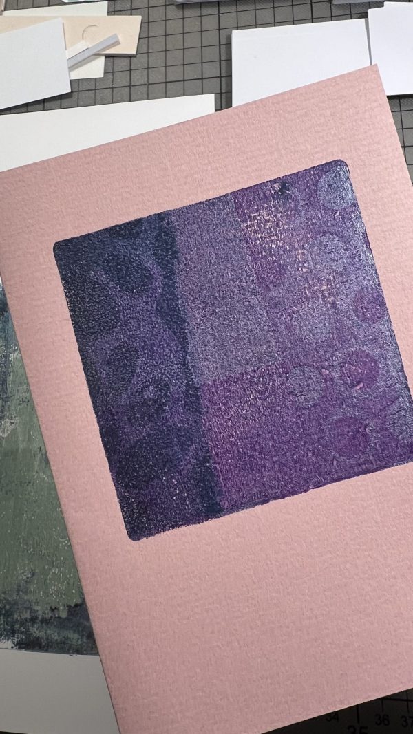 Arbeitsraum Workshop 15.01.26 | Gelplatten-Druck – kreative Monoprints – Bild 10